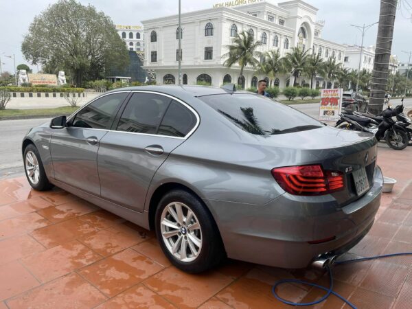 BMW 528i - Hình ảnh 3